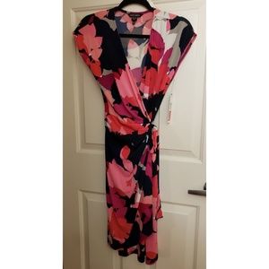 Maggy London Wrap Dress size 4